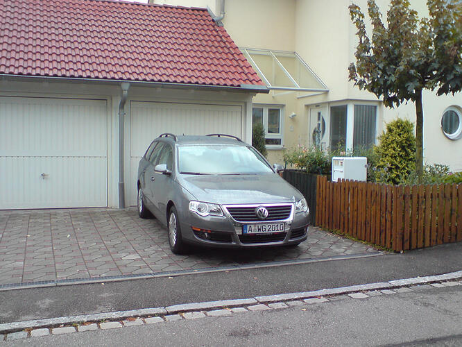 0299880001223474087.jpg|200x