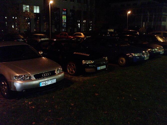 0300250001236381338.jpg|200x