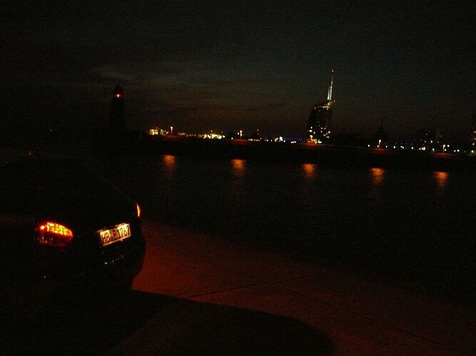 0445209001217161696.jpg|200x