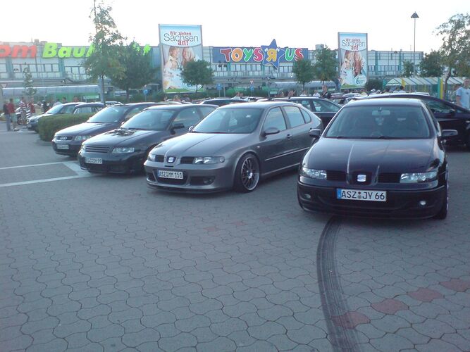 0908945001217799773.jpg|200x