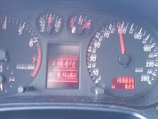 0302895001270916643.jpg