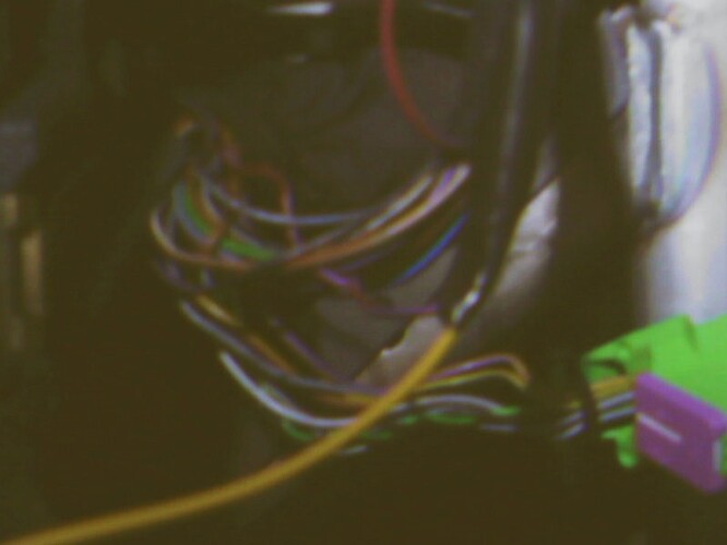 0408894001228830611.jpg|200x