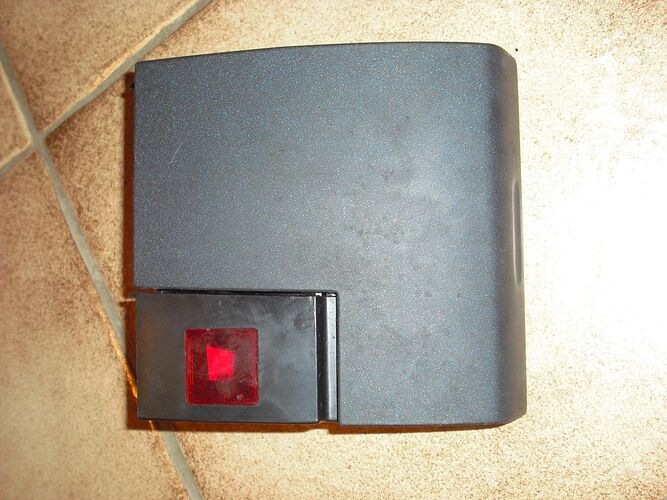 0834467001282568530.jpg|200x