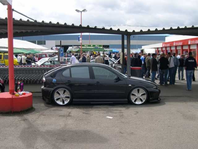 8777_A.jpg