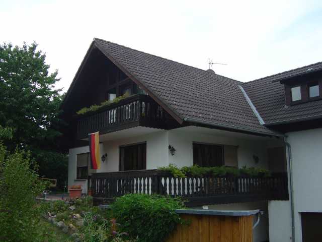 9732_A.jpg
