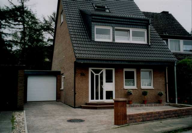 9749_A.jpg