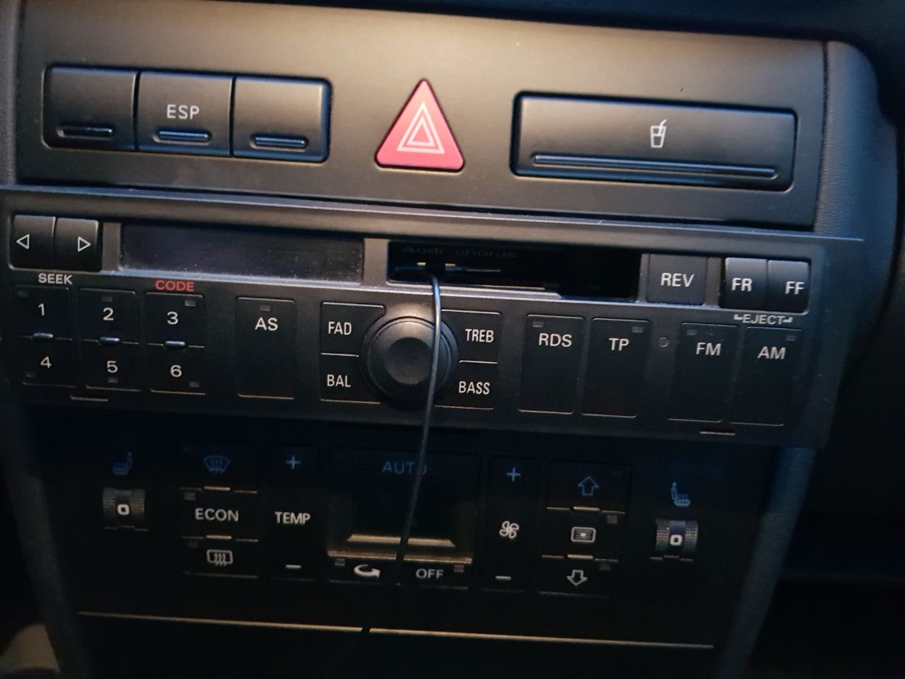 8L] Audi A3 8L Radio-Adapter - HiFi, Car-Alarm und Elektrik (8L