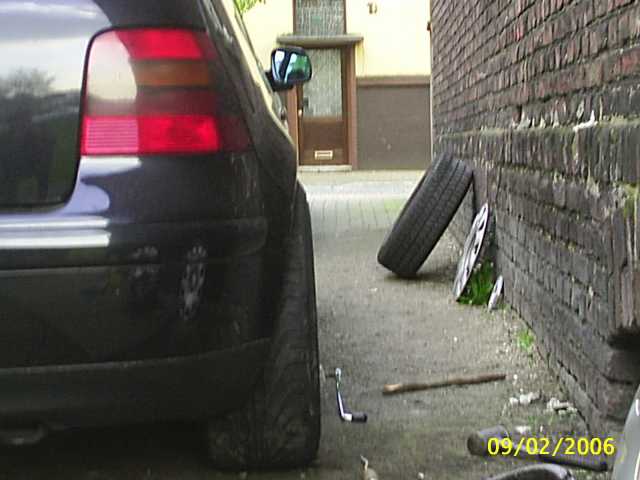 8049_A.jpg