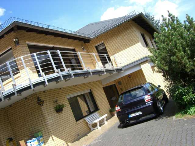 9675_A.jpg