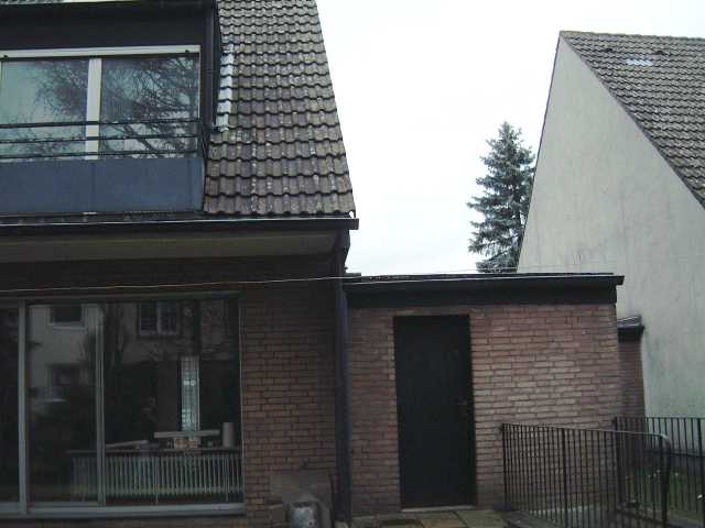 9748_A.jpg